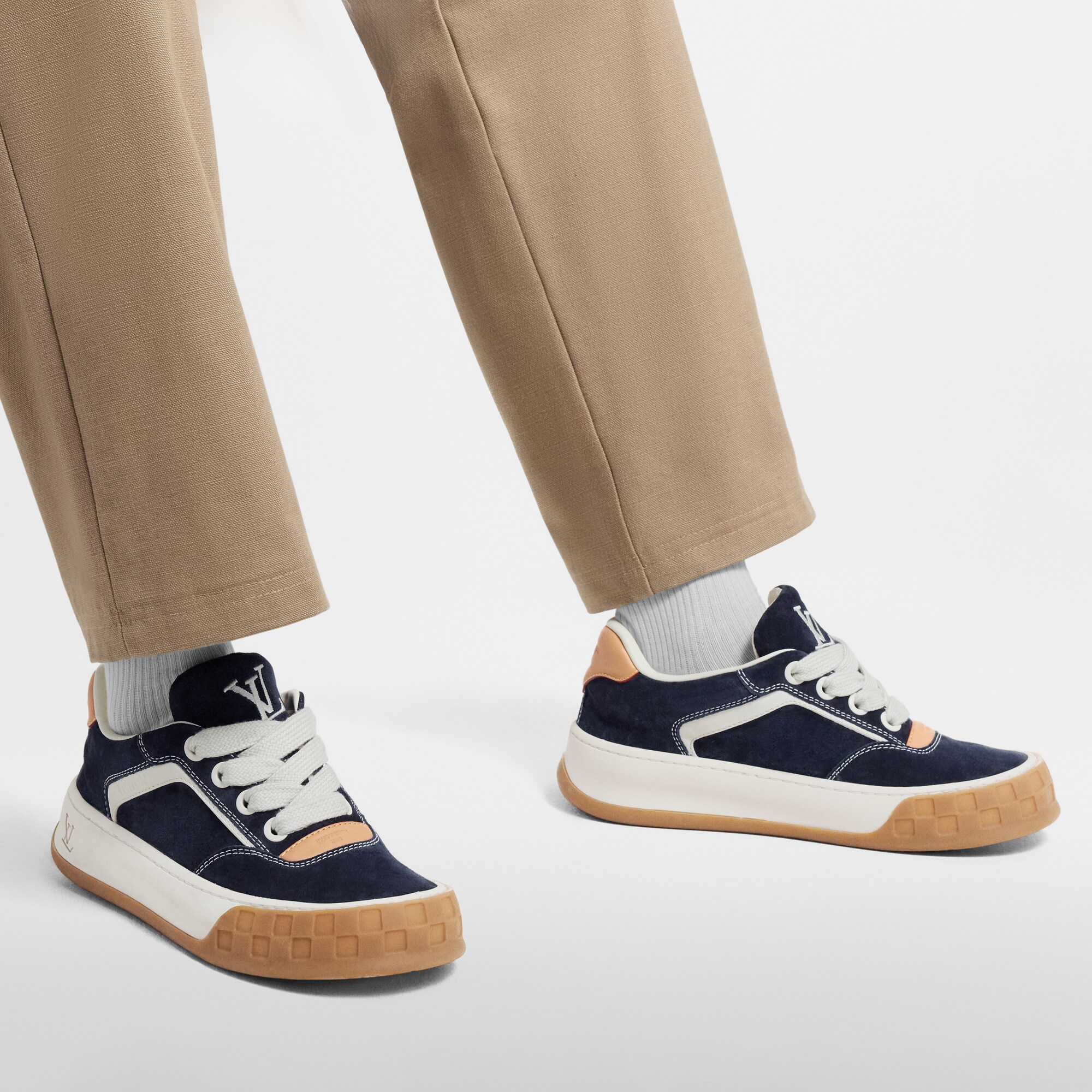 Zapatilla deportiva LV Tilted - Zapatos 1AJ757 | LOUIS VUITTON